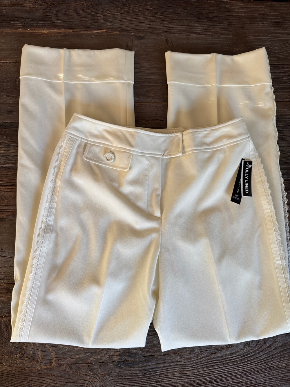Larry Levine ivory stretch wide leg cuffed lace trimmed trousers NWT size 8 - Picture 6 of 13
